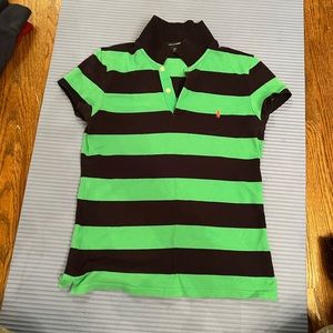 Ralph Lauren size M stretch polo shirt - like new - no defects!